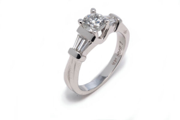 14kt White Gold Engagement Ring