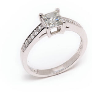 14kt White Gold Engagement Ring
