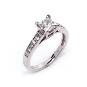 14kt White Gold Engagement Ring