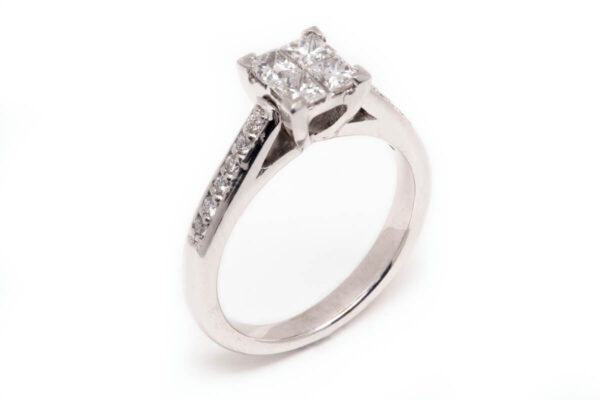 14kt White Gold Engagement Ring