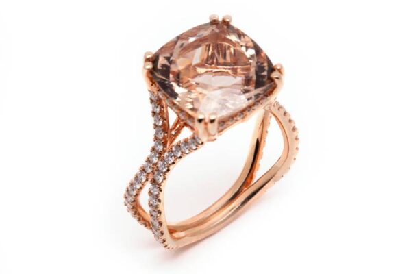 18kt Rose Gold Engagement Ring