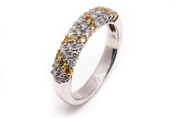 18kt White Gold White and Canary Yellow Diamond Ring