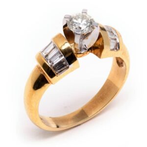 18kt Yellow Gold Engagement Ring