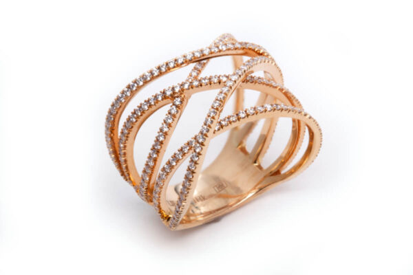 18kt Rose Gold Diamond Fashion Ring