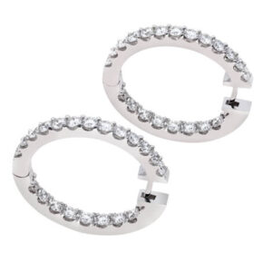 18kt White Gold Diamond Earrings
