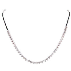 18kt White Gold Diamond Necklace